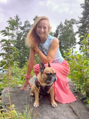 elena-eli-pacholetova-joga-dovolena-prace-radost-pohyb-dech-zdravi-v-souvislostech-pobyt-plan-leto